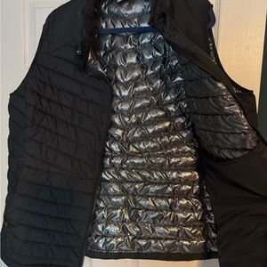 Women’s Columbia Vest with Omni Heat